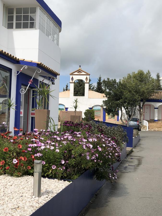 Hotel Restaurante La Villoría Medina-Sidonia Exterior foto